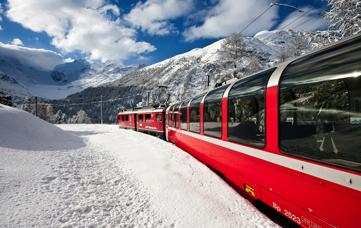 Der Bernina Express in der Montebellokurve