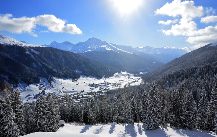 Blick von der Schatzalp auf Davos, Schweiz