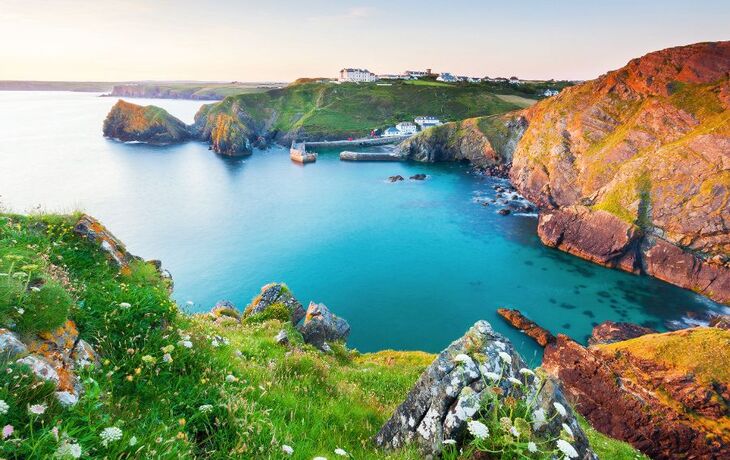 Mullion Cove Cornwall