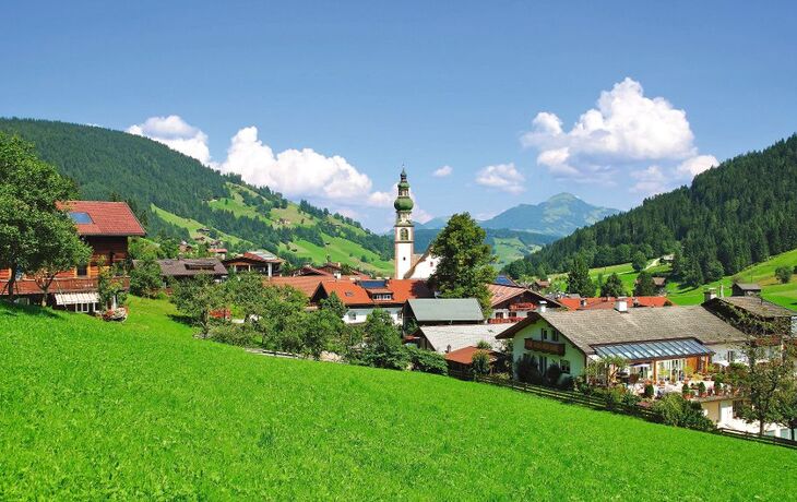 der malerische Urlaubsort Oberau in der Wildschönau