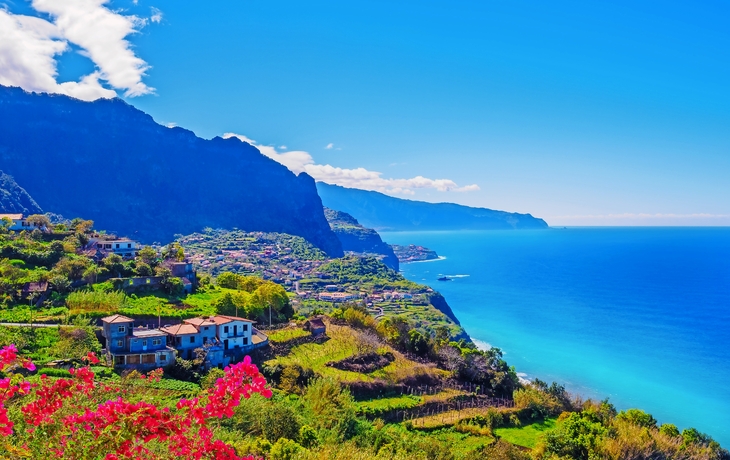 Blick vom Leuchtturm Ponta de São Jorge auf Madeira