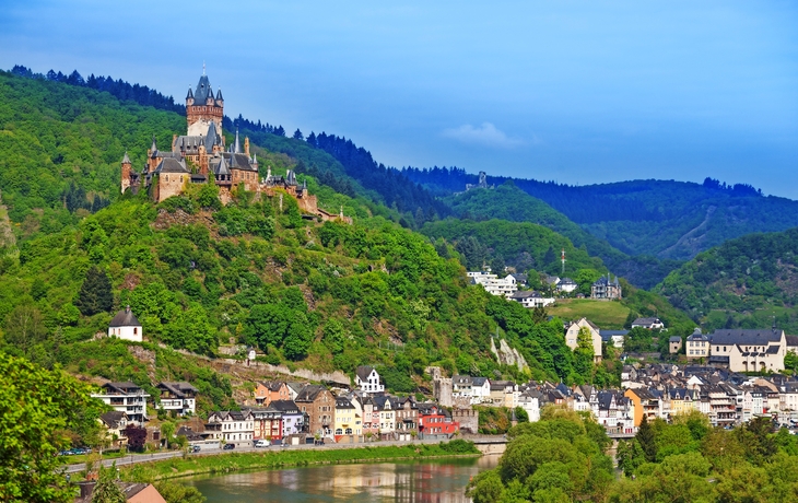 Panorama von Cochem mit Kaiserburg